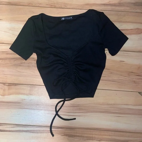 ZARA RUCHED RIBBED TOP - Picture 2 of 2